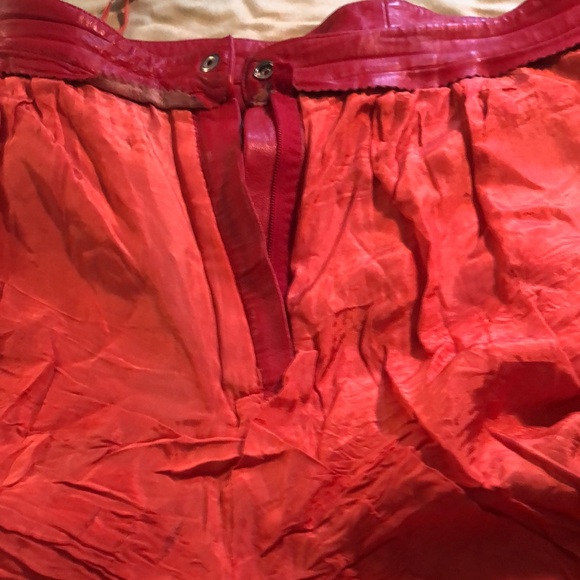 Arin Couture Ltd. Red leather vintage pants sz18/ lined/not hemmed/high waisted - Picture 12 of 15